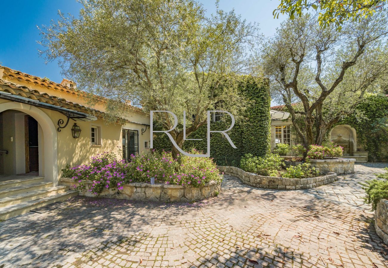 Villa in Mougins - Villa Forget Me Not