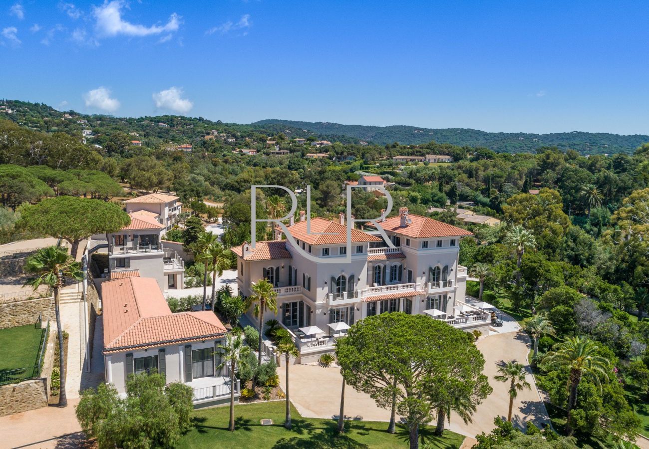 Villa in Saint-Tropez - Domaine de la Méditerranée