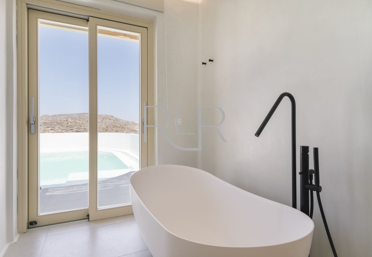 Villa in Mykonos - Villa Attis B