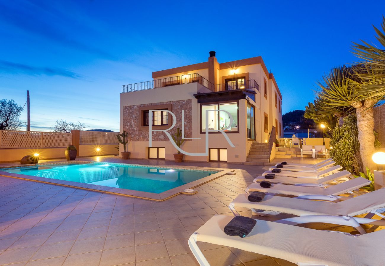 Villa in Ibiza / Eivissa - Villa Amaranthine