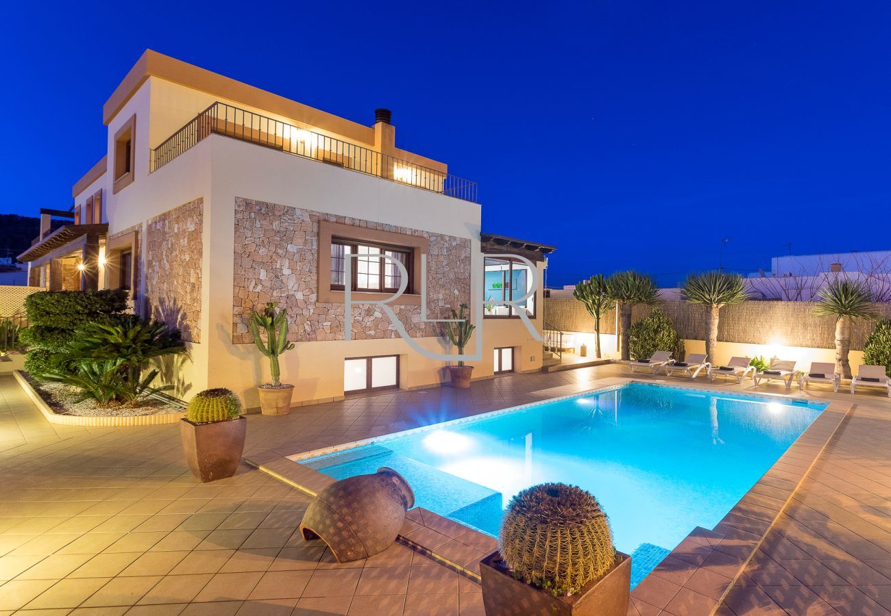 Villa in Ibiza / Eivissa - Villa Amaranthine