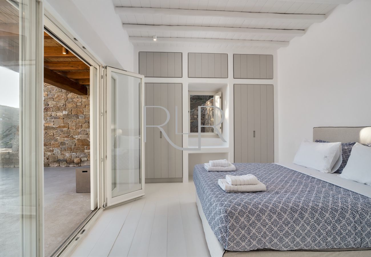 Villa in Mykonos - Villa Thalassa