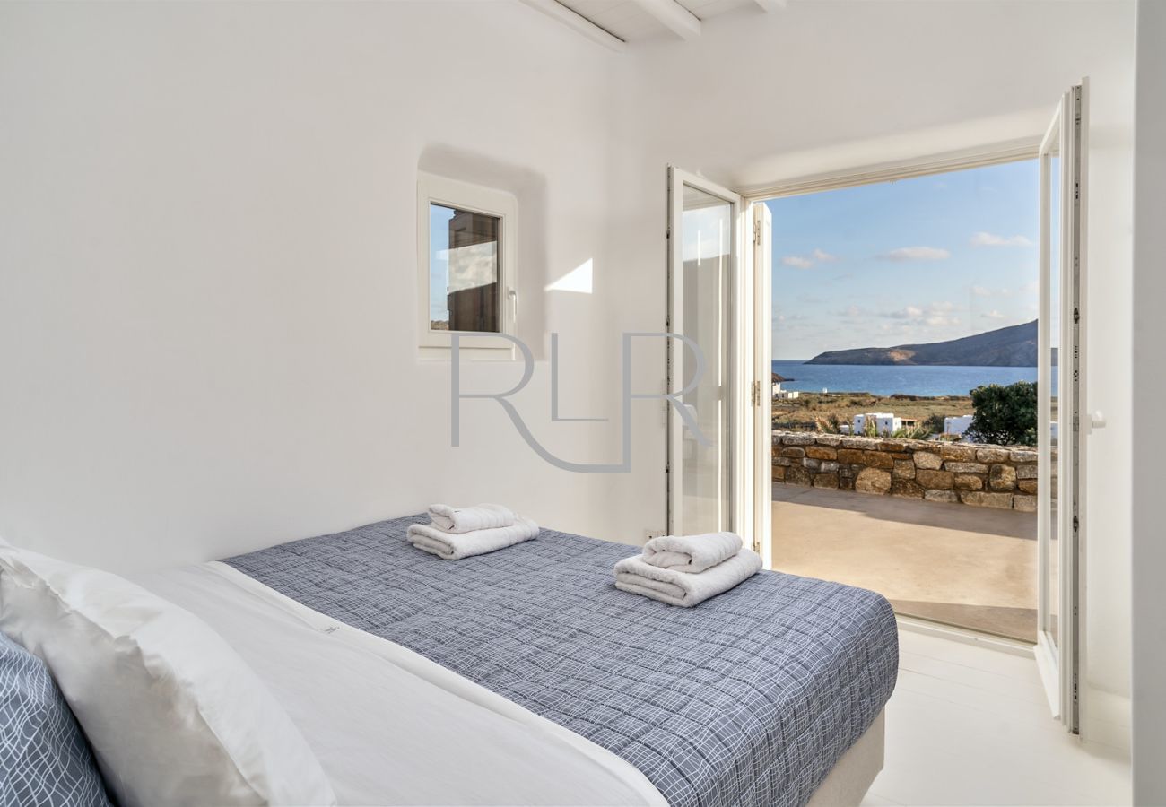 Villa in Mykonos - Villa Thalassa