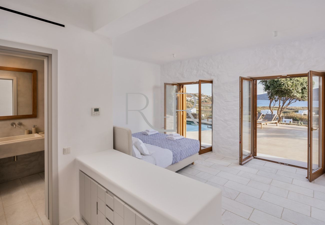 Villa in Mykonos - Villa Thalassa