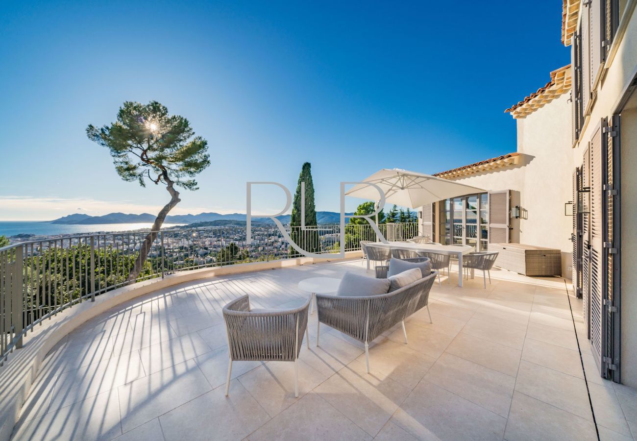 Villa in Cannes - Villa Naomi